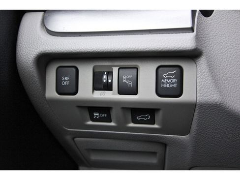 Used 2018 Subaru Forester 2.5i Premium image 19