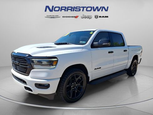 Used 2023 RAM 1500 Laramie AWD/4WD image 3