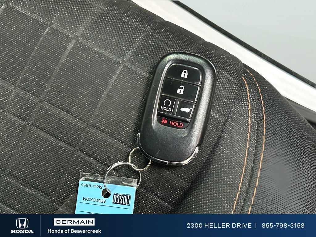 Certified 2025 Honda HR-V Sport image 26