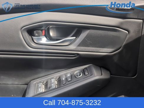 Used 2023 Honda Accord EX image 25