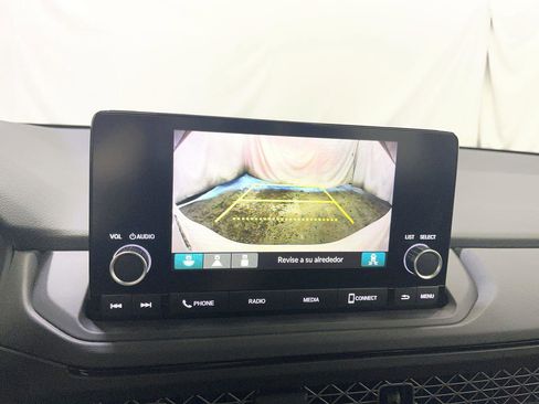Used 2025 Honda Accord SE image 17