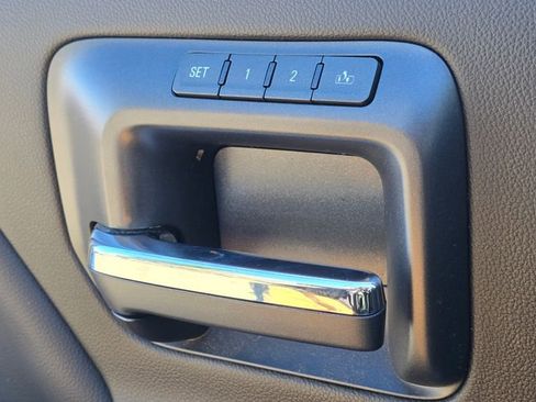 Used 2017 GMC Sierra 1500 SLT image 58