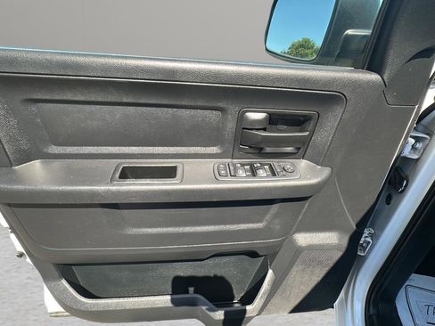 Used 2017 RAM 1500 Tradesman RWD image 18