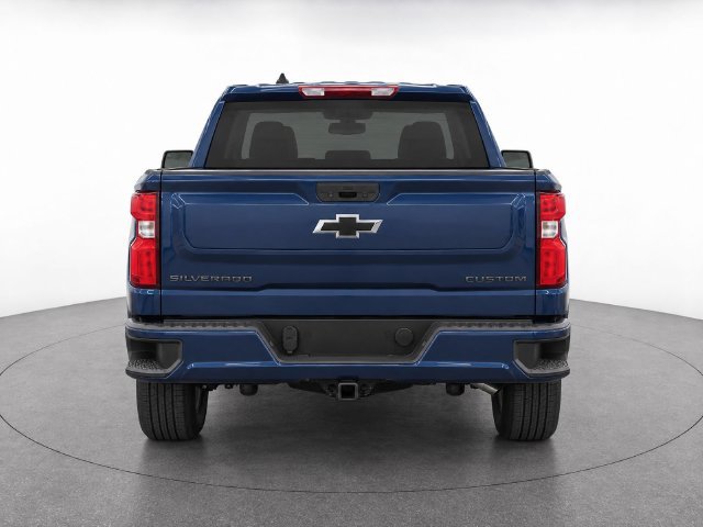 Used 2021 Chevrolet Silverado 1500 Custom w/ LPO, Dark Essentials Package RWD image 5