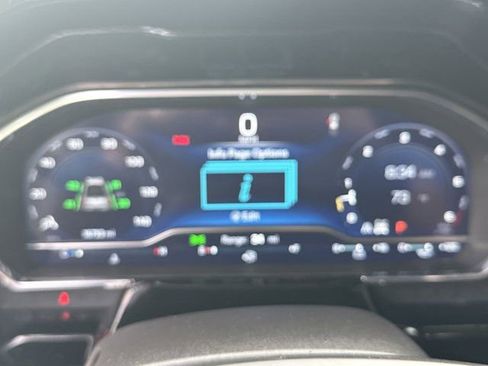 Used 2024 Chevrolet Silverado 1500 LT Trail Boss w/ LT Trail Boss Premium Package image 28