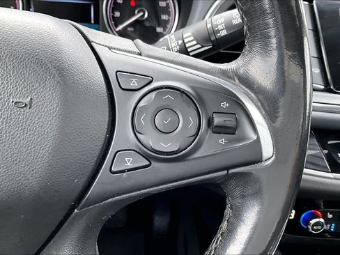 Used 2018 Buick Enclave Premium w/ Experience Buick Package image 23