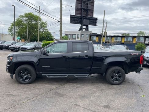 Used 2016 Chevrolet Colorado LT w/ Midnight Edition AWD/4WD image 8