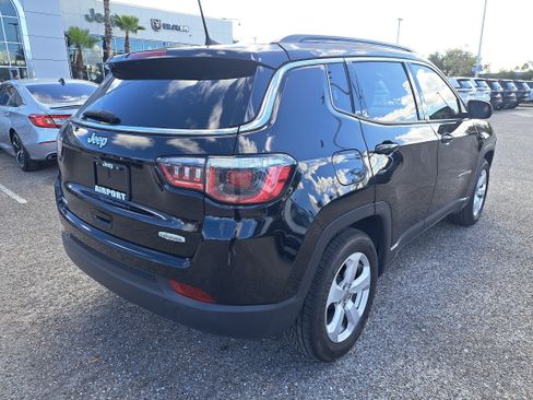 Used 2020 Jeep Compass Latitude w/ Popular Equipment Group image 6