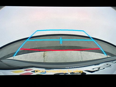 Used 2025 Toyota Corolla LE image 10