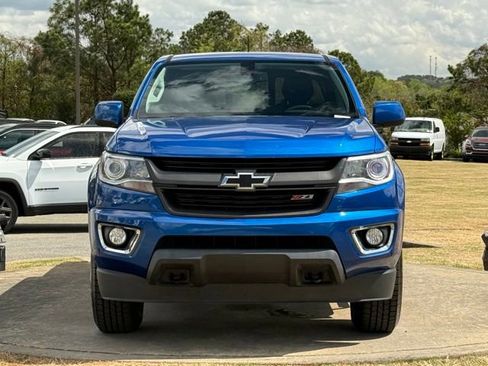 Used 2019 Chevrolet Colorado Z71 image 2