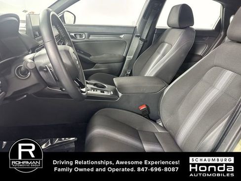 Used 2025 Honda Civic Sport image 4