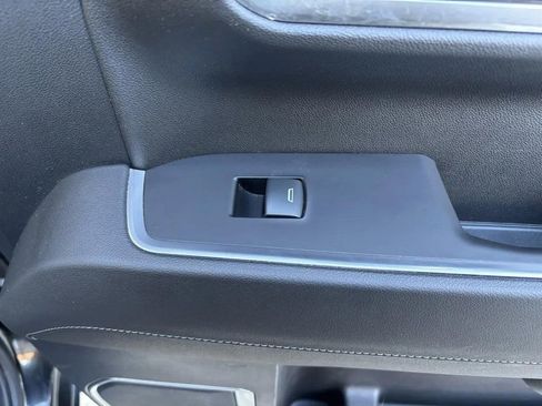 Used 2022 Chevrolet Silverado 1500 RST image 26