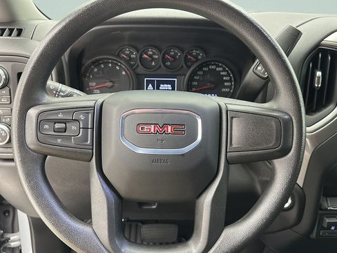 Used 2024 GMC Sierra 1500 Pro w/ Graphite Edition AWD/4WD image 15