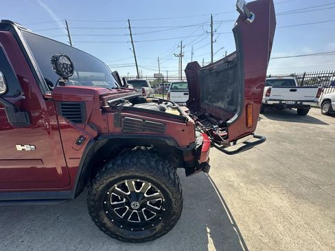 Used 2003 HUMMER H2 w/ Preferred Equipment Group AWD/4WD image 69