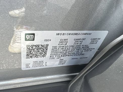 Used 2025 Chevrolet Trax ACTIV w/ Driver Confidence Package FWD image 33