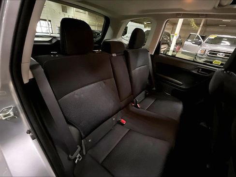 Used 2016 Subaru Forester 2.5i Premium AWD/4WD image 26