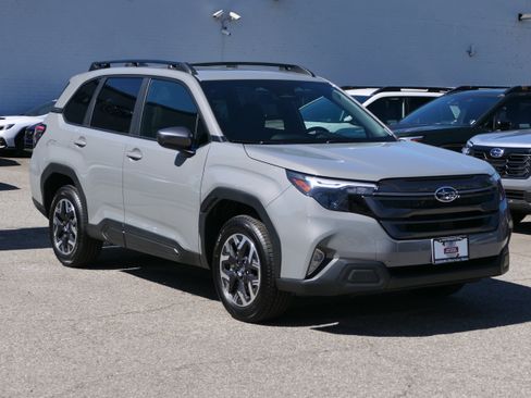 Certified 2026 Subaru Forester Premium AWD/4WD image 7