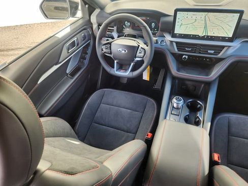 New 2026 Ford Explorer ST w/ Sun And Sound Package image 10