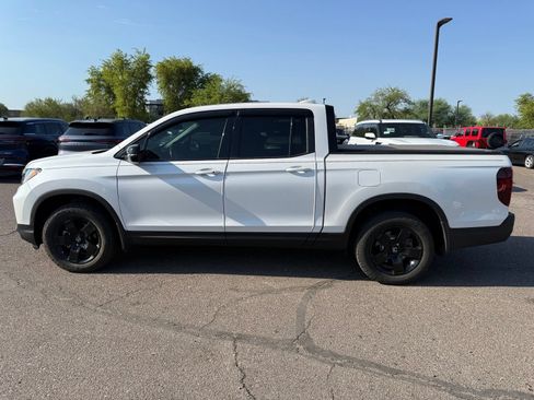Used 2024 Honda Ridgeline Black Edition image 8