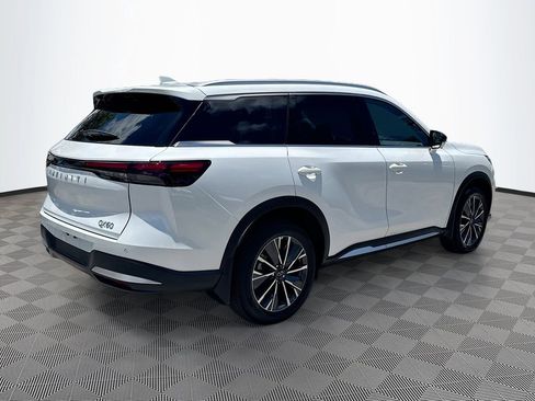 Certified 2026 INFINITI QX60 Luxe w/ Cargo Package FWD image 6