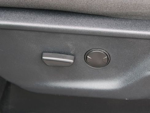 Used 2025 Ford F150 XLT w/ Equipment Group 301A Standard image 17