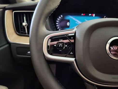 New 2026 Volvo XC60 B5 Plus w/ Protection Package Premier image 27