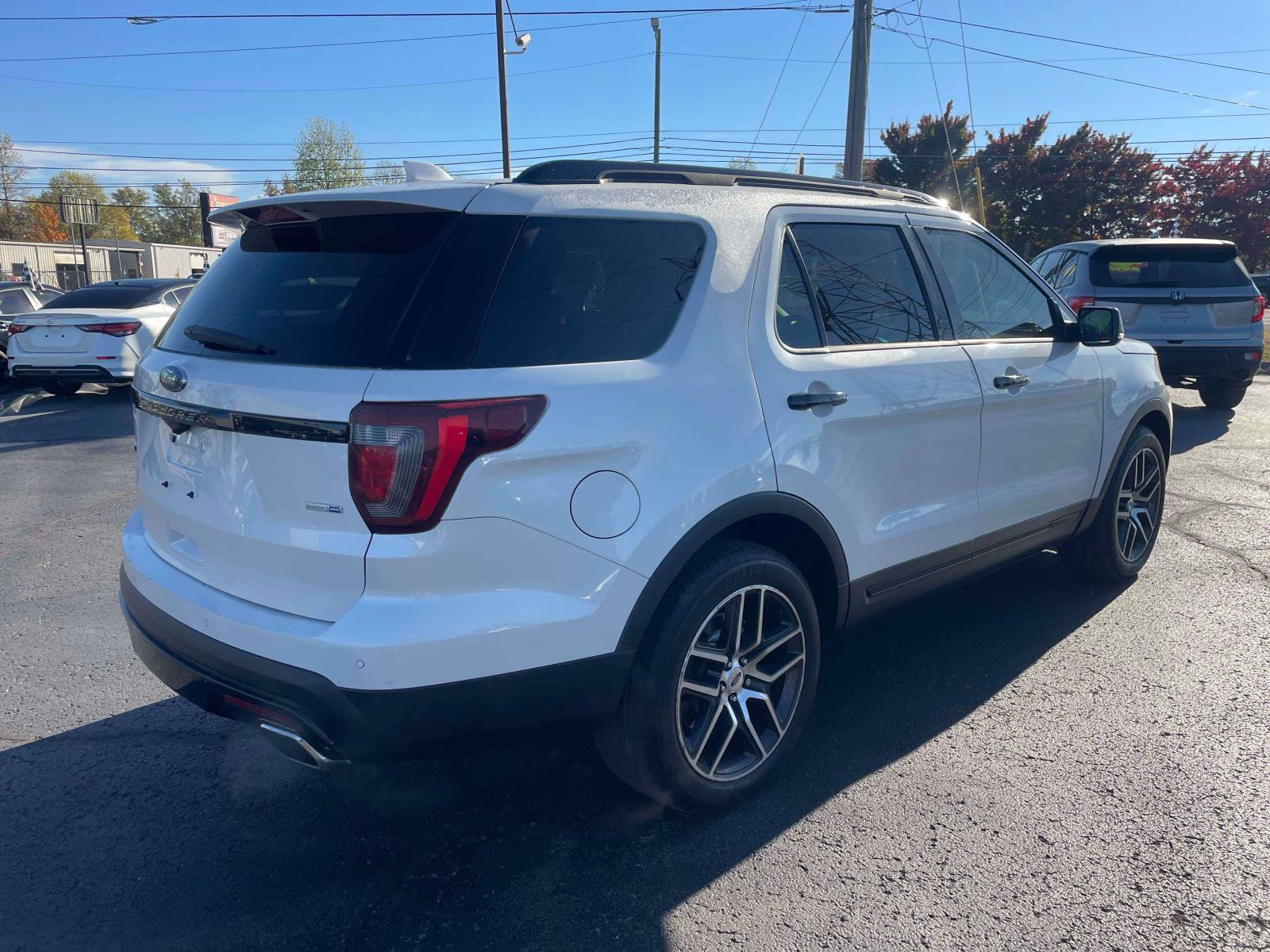 Used 2016 Ford Explorer Sport AWD/4WD image 8