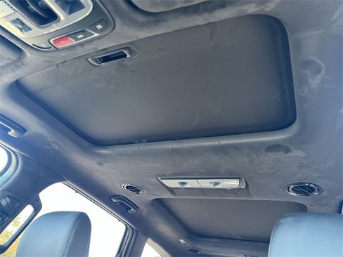 Used 2025 Kia Telluride SX Prestige X-Line image 11