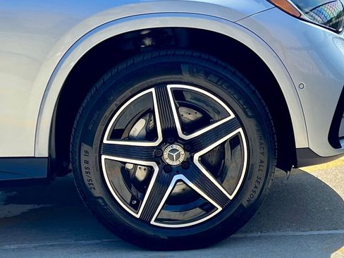 Certified 2026 Mercedes-Benz GLC 300 4MATIC image 9