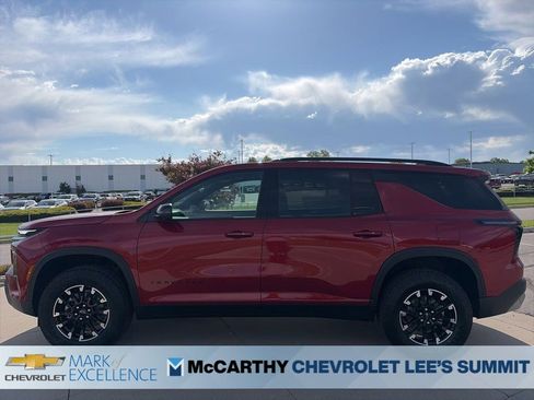New 2026 Chevrolet Traverse Z71 w/ Enhanced Driving Package AWD/4WD image 5