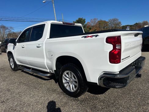 Used 2021 Chevrolet Silverado 1500 LT image 24