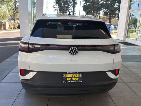 Certified 2023 Volkswagen ID.4 Pro S image 4