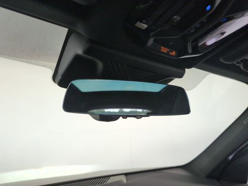 Used 2025 BMW X3 xDrive30i w/ M Sport Package image 16