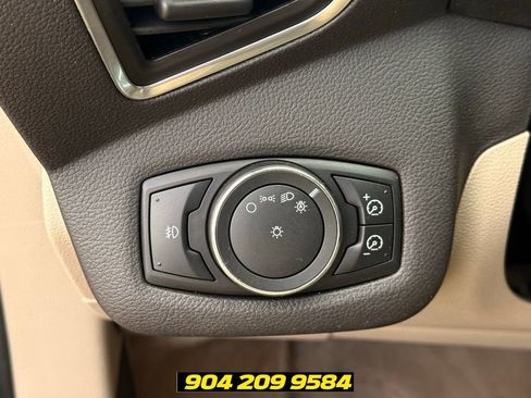 Used 2013 Ford Escape SEL FWD image 20