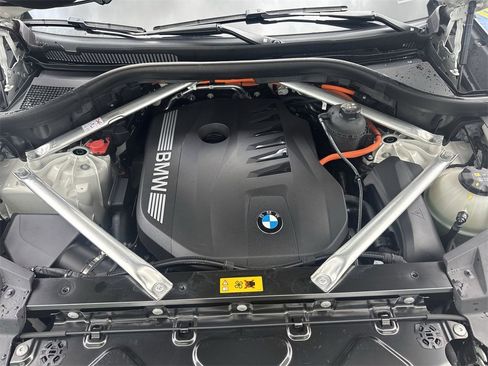 Used 2024 BMW X5 xDrive50e w/ Premium Package image 28