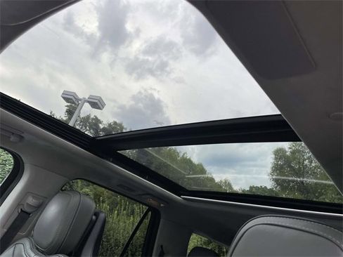 Used 2024 Lincoln Navigator L Black Label image 7