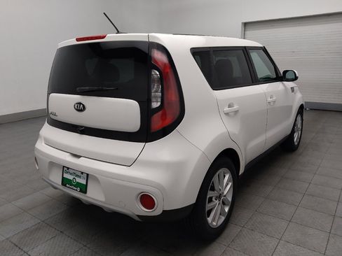 Used 2019 Kia Soul + FWD image 9