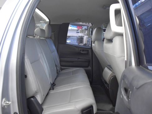 Used 2014 Toyota Tundra SR image 19