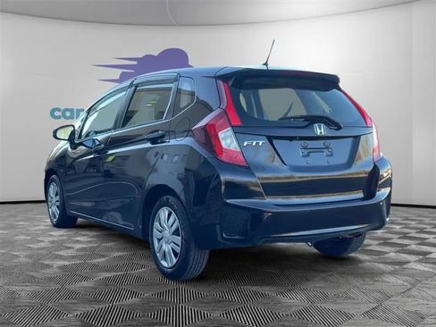 Used 2017 Honda Fit LX image 3