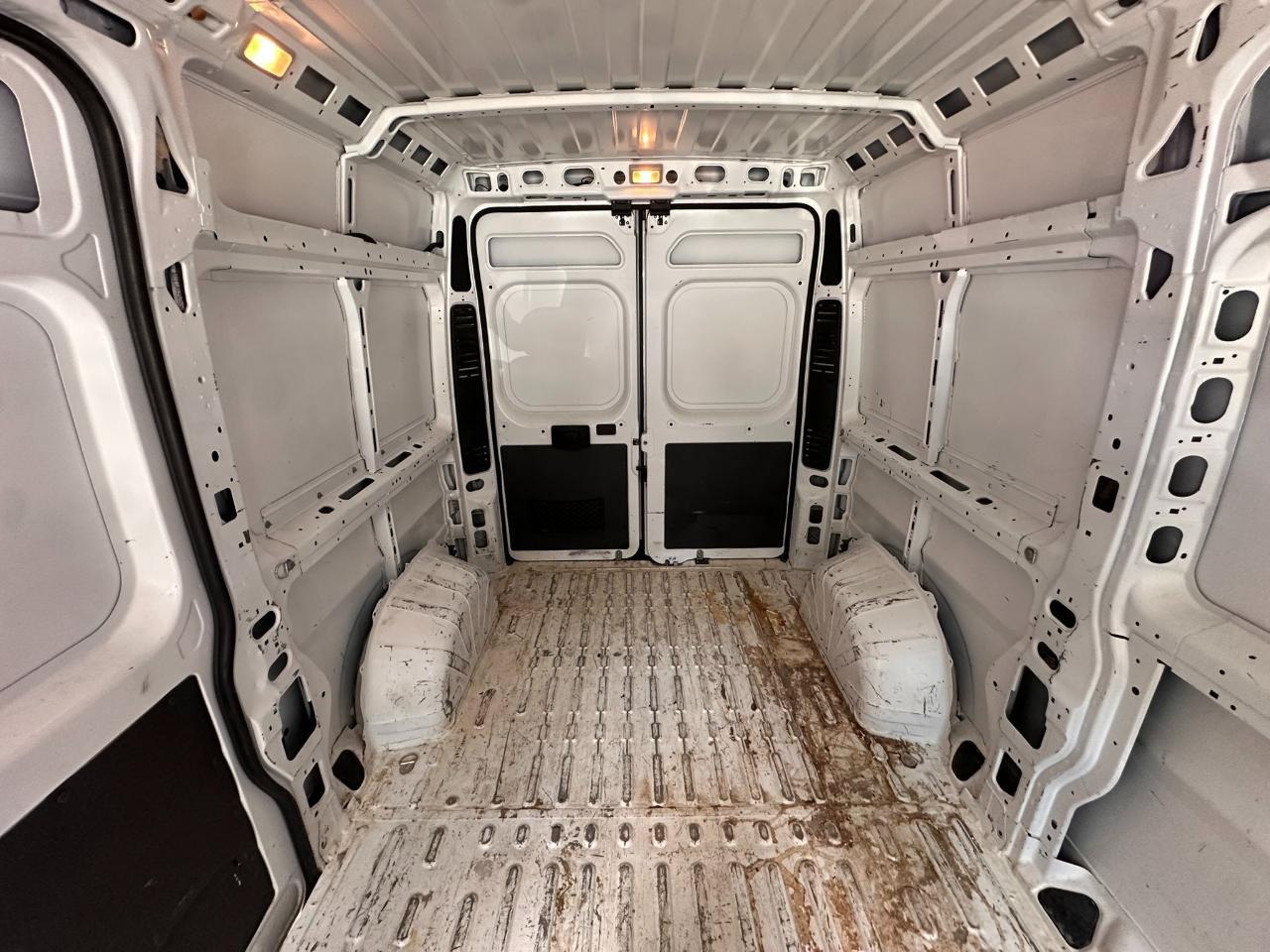 Used 2021 RAM ProMaster 1500 w/ Convenience Group FWD image 16