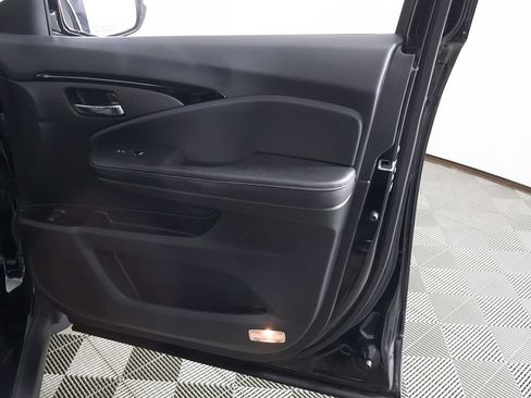 Used 2019 Honda Ridgeline RTL-E image 27