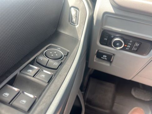 Used 2023 Ford F150 XLT AWD/4WD image 19