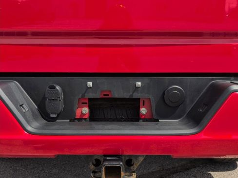 Used 2024 Chevrolet Silverado 1500 Custom AWD/4WD image 19