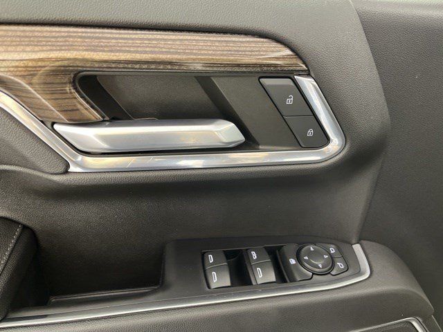 Used 2023 Chevrolet Silverado 1500 LT AWD/4WD image 29