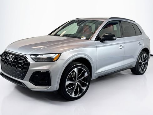 Used 2023 Audi SQ5 Premium Plus image 1