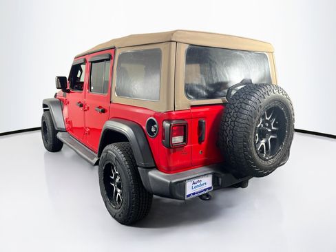 Used 2019 Jeep Wrangler Unlimited Sport S image 7