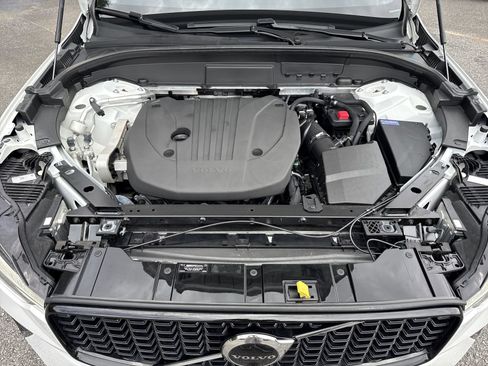 Used 2023 Volvo XC60 B5 Plus w/ Climate Package AWD/4WD image 34