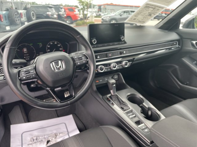Certified 2025 Honda Civic Sport image 17