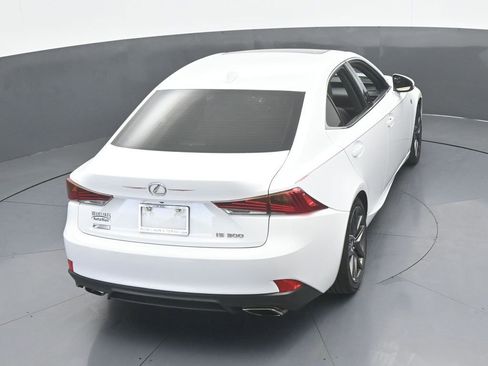 Used 2018 Lexus IS 300 F Sport w/ F Sport Package image 59