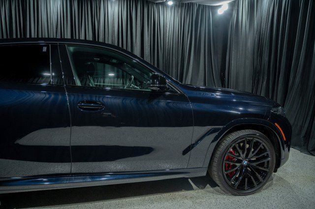 Used 2026 BMW X6 M60i w/ Executive Package AWD/4WD image 3